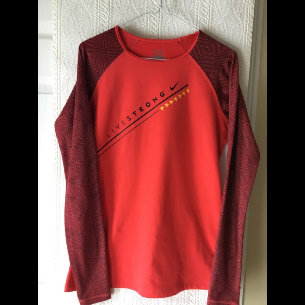 Nike Performance Top